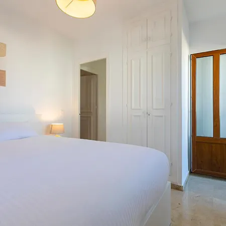 El Estilo Andaluz A Pie De Playa Apartment Estepona